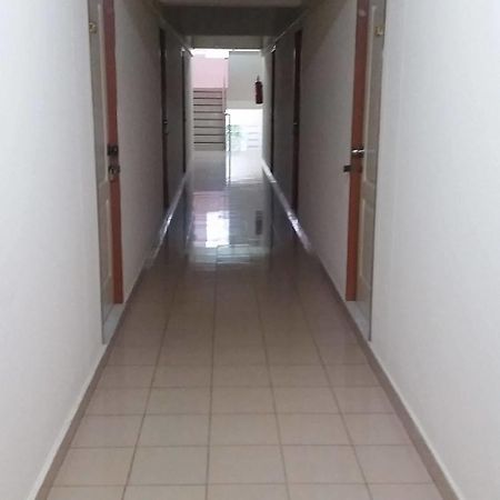 فندق Nata Mansion نونتابوري المظهر الخارجي الصورة